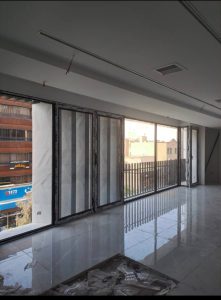 از صفر تا صد اجرای نمای کرتین وال شیشه‌ای؛ راهنمای کامل کارفرمایان و مجریان