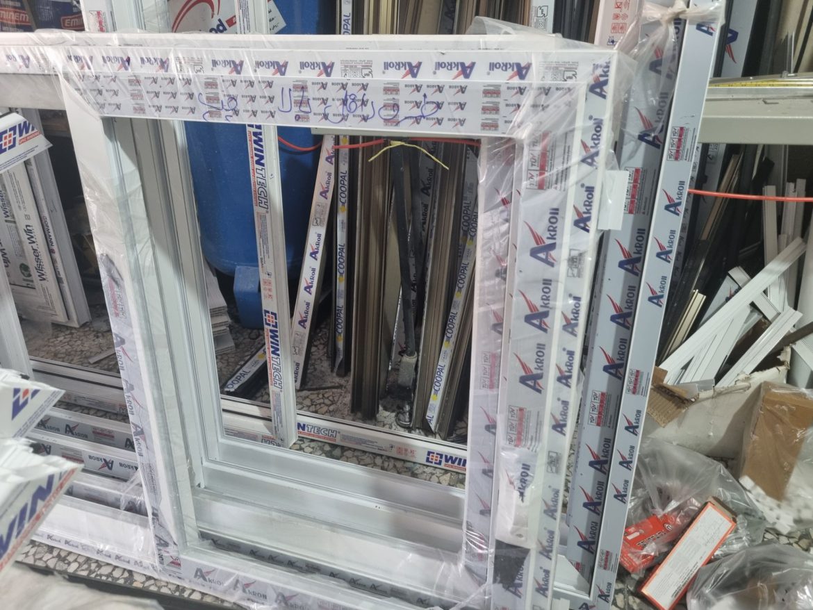 عایق حرارتی و صوتی در و پنجره اکرول